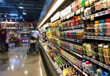 Цените на храната со мал пад во септември поради поевтиниот шеќер и млечни производи