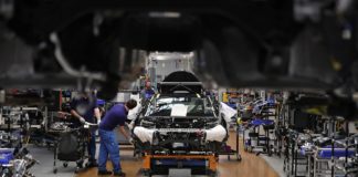 Војната во Украина нанесува силен удар врз германската автомобилска индустрија