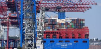 Короната не му може ништо на кинескиот извоз, во октомври поголем за 11,4% во споредба со лани