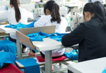 Се намалува бројот на работници во индустријата: Пад од 2,6% во јули, најголем кај облеката