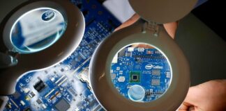 Fitch: Кризата со недостиг на чипови може да продолжи до втората половина од 2022