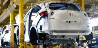 Продажбата на автомобили на најголемиот пазар во светот падна за 48% во април