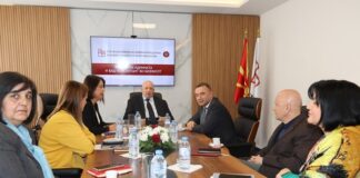 Рафуна и Азески бараат решенија на проблемите со подолго задржување на македонски камиони со храна при влез во Косово