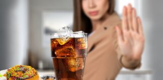 СЗО ги притиска земјите да ги зголемат цените на засладените пијалоци, алкохолот и тутунот за 50%