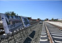 Железничката линија Тирана-Драч-Ринас ќе почне да работи со електрични возови во 2027 година