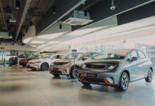 Мексико ќе воведе 50% царина за увоз на автомобили од Кина и азиските земји