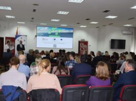 Стопанската комора на Северна Македонија го изработи првиот водич за декарбонизација за малите бизниси во земјата со поддршка од ЕИБ Глобално Komora Vodic za dekarbonizacija