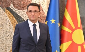 Гувернерот Славески за “ТОП 100 ИЗВОЗНИЦИ”: Новите трговски политики и продолжената глобална неизвесност се јасен потсетник за важноста на силните домашни економски фундаменти Трајко Славески за ТОП 100 ИЗВОЗНИЦИ