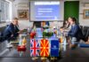 Британскиот амбасадор во официјална работна посета на „Алкалоид“