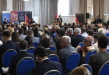 Како трговската размена меѓу Македонија и Албанија да се зголеми од 207 милиони долари на 1 милијарда: бизнисот бара подобра инфраструкура и помалку бариери