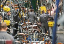 Volkswagen ќе го прекине производството на половина од своите модели. Ќе има ли помалку нарачки и за македонските фабрики?