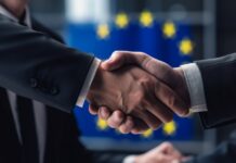 ЕУ ги менува правилата за јавни набавки: Предност за европските компании